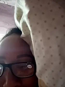 Mamapm20 online show from 09/13/25, 08:41