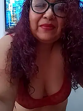 Snapshot of ladytropical1 chatting on 10/09/25, 02:59 ladytropical1 online show from 10/09/25, 02:59