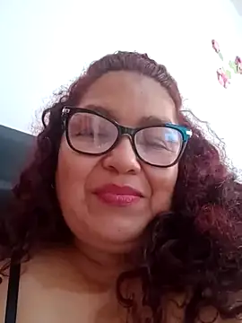 Snapshot of ladytropical1 chatting on 11/08/25, 07:56 ladytropical1 online show from 11/08/25, 07:56