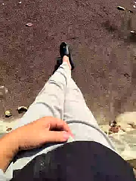 Snapshot of starvingo2002 chatting on 11/01/25, 05:09 starvingo2002 online show from 11/01/25, 05:09