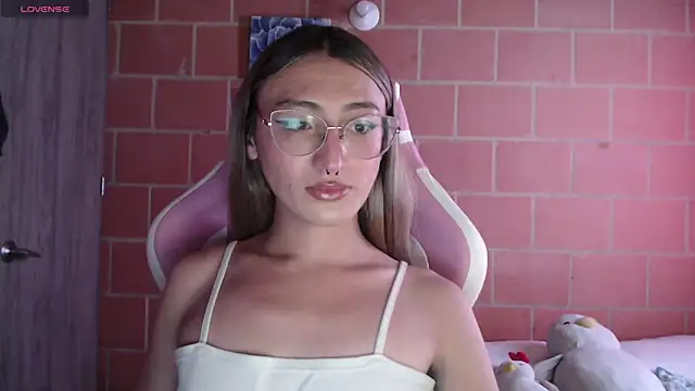 Andrea camilaaa online show from 09/10/25, 05:13