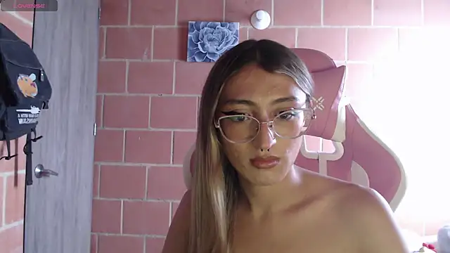 Andrea camilaaa online show from 09/27/25, 05:18