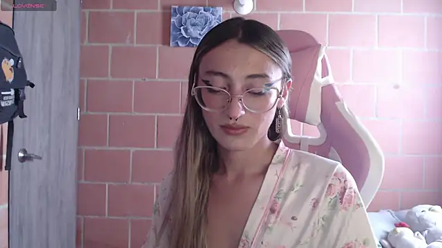 Andrea camilaaa online show from 10/02/25, 03:41