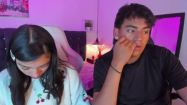 Yiing and yang online show from 09/23/25, 08:01