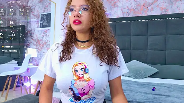 Angelique Angell online show from 06/05/26, 11:32
