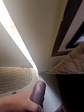 Snapshot of dickfuckerkkk chatting on 10/25/25, 03:03 dickfuckerkkk online show from 10/25/25, 03:03