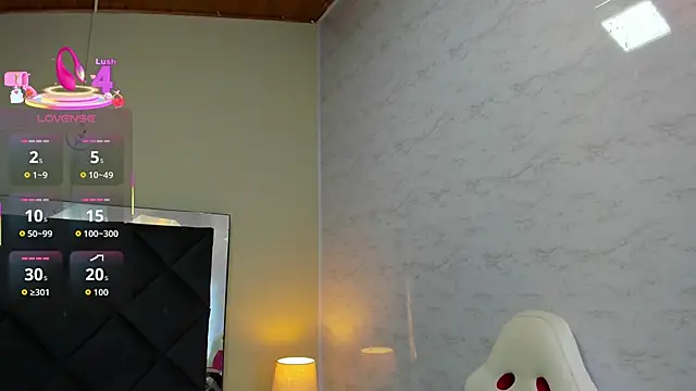 kittyy babee online show from 10/14/25, 11:22