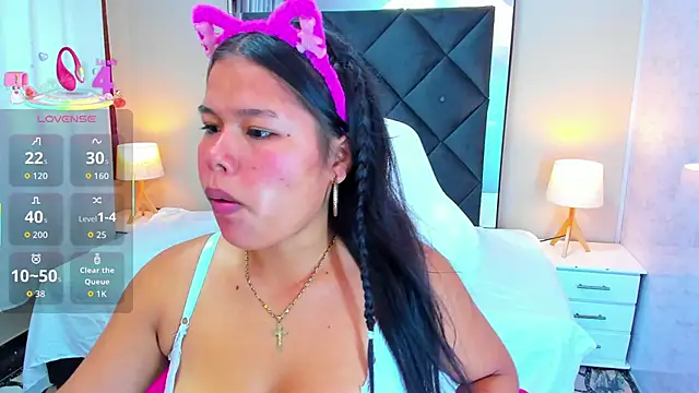 kittyy babee online show from 10/23/25, 11:42