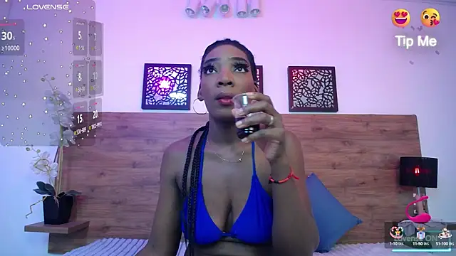 AlexandraCambell online show from 10/05/25, 01:09