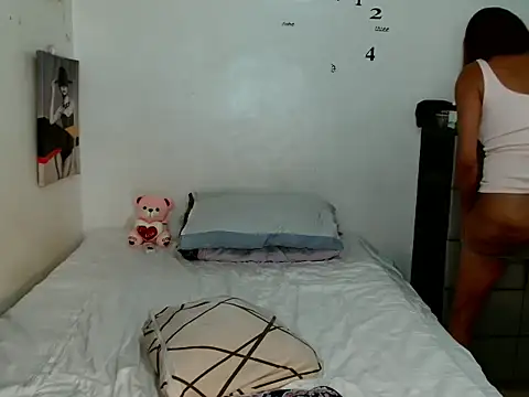 Snapshot of gorgeousYNEZ22 chatting on 05/12/26, 07:38 gorgeousYNEZ22 online show from 05/12/26, 07:38