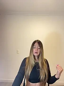 Zara Ross online show from 10/25/25, 12:13