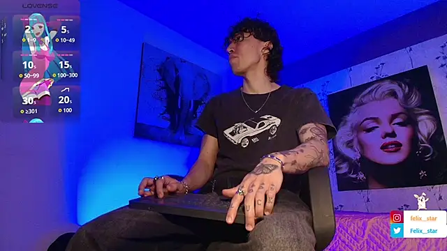 Snapshot of felix__star chatting on 10/27/25, 08:02 felix star online show from 10/27/25, 08:02