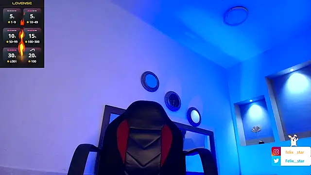 Snapshot of felix__star chatting on 11/19/25, 08:31 felix star online show from 11/19/25, 08:31