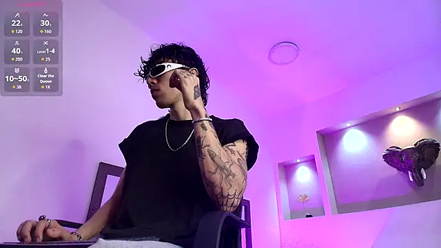 Snapshot of felix__star chatting on 11/20/25, 07:57 felix star online show from 11/20/25, 07:57