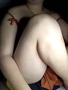 Snapshot of BigPussy178 chatting on 10/05/25, 02:37 BigPussy178 online show from 10/05/25, 02:37