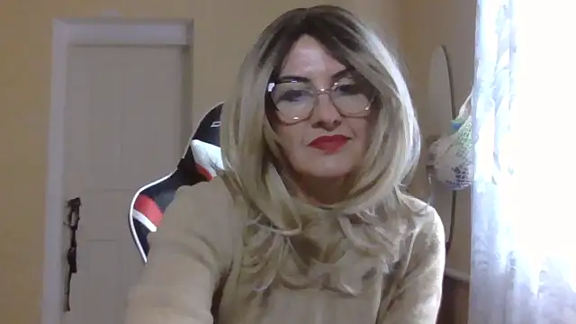 TianaQLove online show from 10/21/25, 02:29