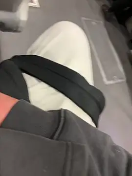 Snapshot of Sosisonchik chatting on 10/09/25, 05:44 Sosisonchik online show from 10/09/25, 05:44