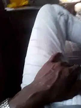 SAManthapathmasri online show from 12/17/25, 09:04