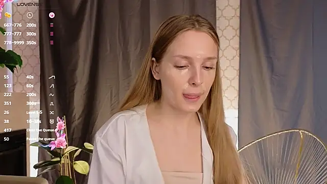 CindyGreen online show from 11/19/25, 06:35