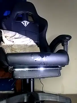 Bosssweet22cm online show from 11/28/25, 04:42