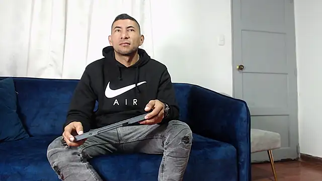 Morganandmegan online show from 10/09/25, 11:30