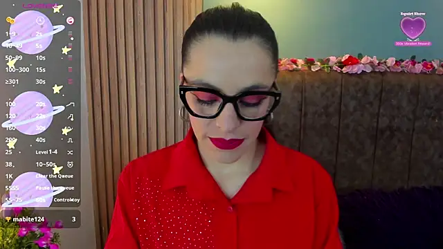 Snapshot of IsisNoir chatting on 04/28/26, 01:05 IsisNoir online show from 04/28/26, 01:05