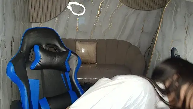 martina1 r online show from 09/19/25, 12:50