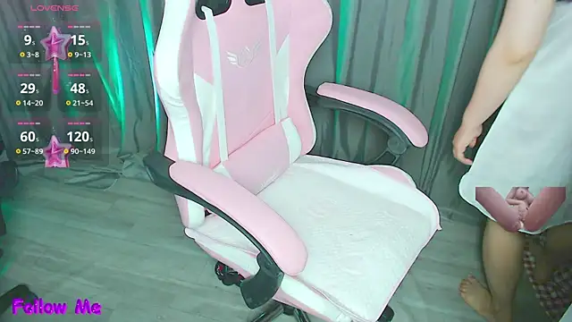 Snapshot of BabeFaceless chatting on 09/21/25, 06:42 BabeFaceless online show from 09/21/25, 06:42