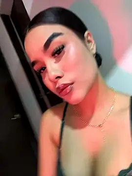 Snapshot of Tokio-Shuang chatting on 11/05/25, 03:28 Tokio-Shuang online show from 11/05/25, 03:28