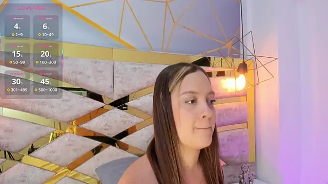 mariana jhones  online show from 09/23/25, 01:25