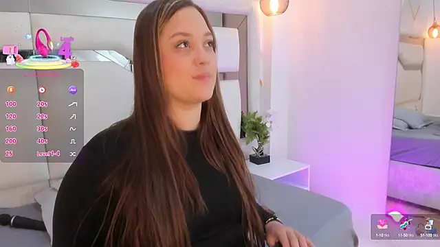 mariana jhones  online show from 10/03/25, 12:24