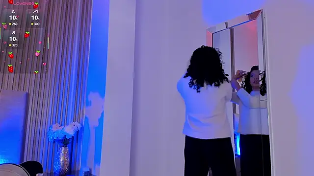 Rachell Jamess online show from 10/25/25, 03:36