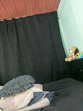EVAH LEE  online show from 06/11/26, 04:32