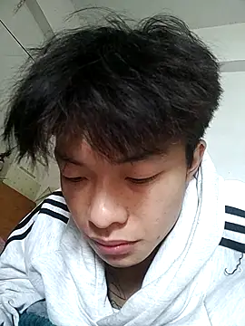 Snapshot of junjun1189 chatting on 10/31/25, 11:28 junjun1189 online show from 10/31/25, 11:28