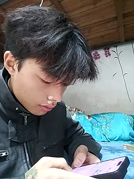 Snapshot of junjun1189 chatting on 11/08/25, 12:55 junjun1189 online show from 11/08/25, 12:55