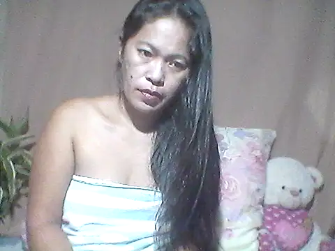 66pineapple online show from 10/18/25, 03:35