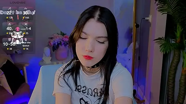 Sophie SkyAngel online show from 10/29/25, 01:35