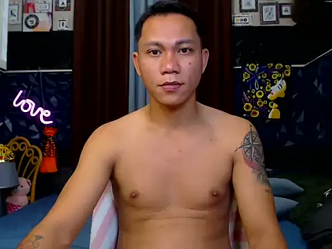 princenavheen online show from 10/27/25, 02:37