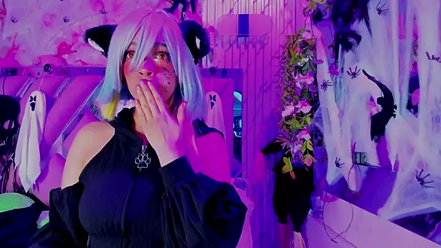 Snapshot of Akane_Hikari_ chatting on 10/25/25, 05:15 Akane Hikari online show from 10/25/25, 05:15