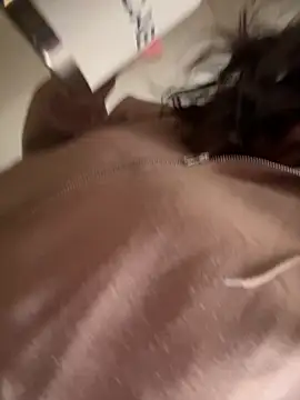 petalsexy online show from 10/16/25, 05:14