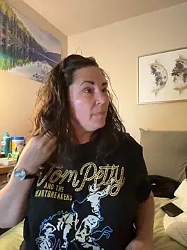 petalsexy online show from 10/22/25, 07:57