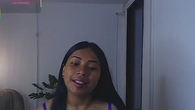 LilyCutee  online show from 10/08/25, 07:11