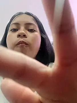 LilyCutee  online show from 10/09/25, 07:12