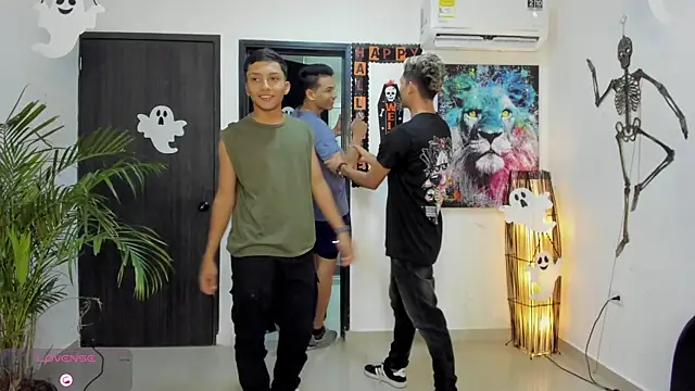 Snapshot of Bisexlifehot__ chatting on 10/12/25, 11:04 Bisexlifehot online show from 10/12/25, 11:04