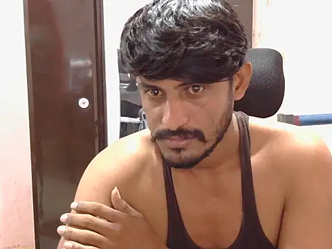 Snapshot of krishjaat43 chatting on 11/02/25, 02:14 krishjaat43 online show from 11/02/25, 02:14