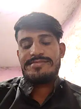 Snapshot of krishjaat43 chatting on 11/12/25, 06:52 krishjaat43 online show from 11/12/25, 06:52