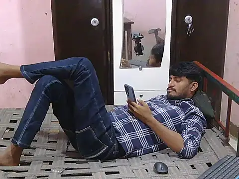krishjaat43 online show from 07/28/26, 04:39