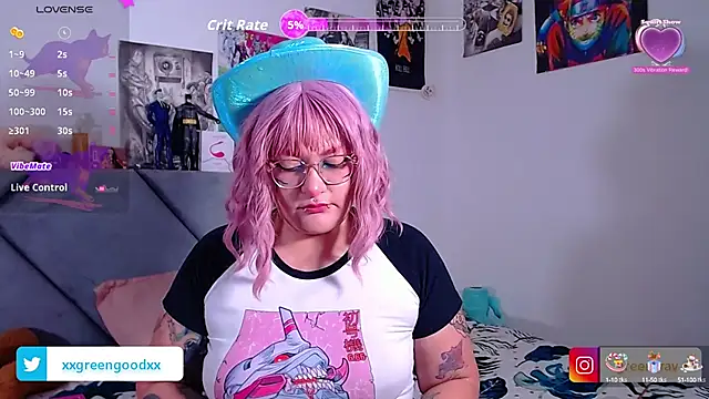 Snapshot of XxGreenGoodxX chatting on 10/15/25, 07:47 XxGreenGoodxX online show from 10/15/25, 07:47