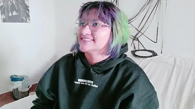 XxGreenGoodxX online show from 07/13/26, 08:22