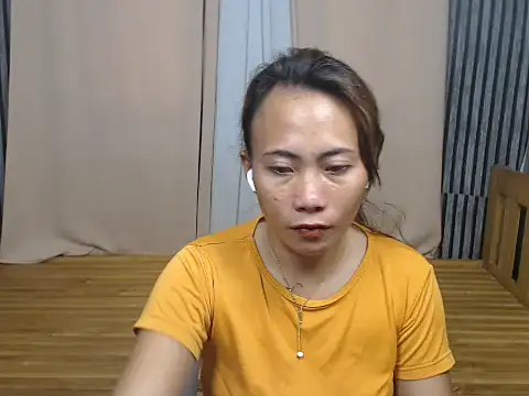 joanpetite online show from 10/30/25, 12:01